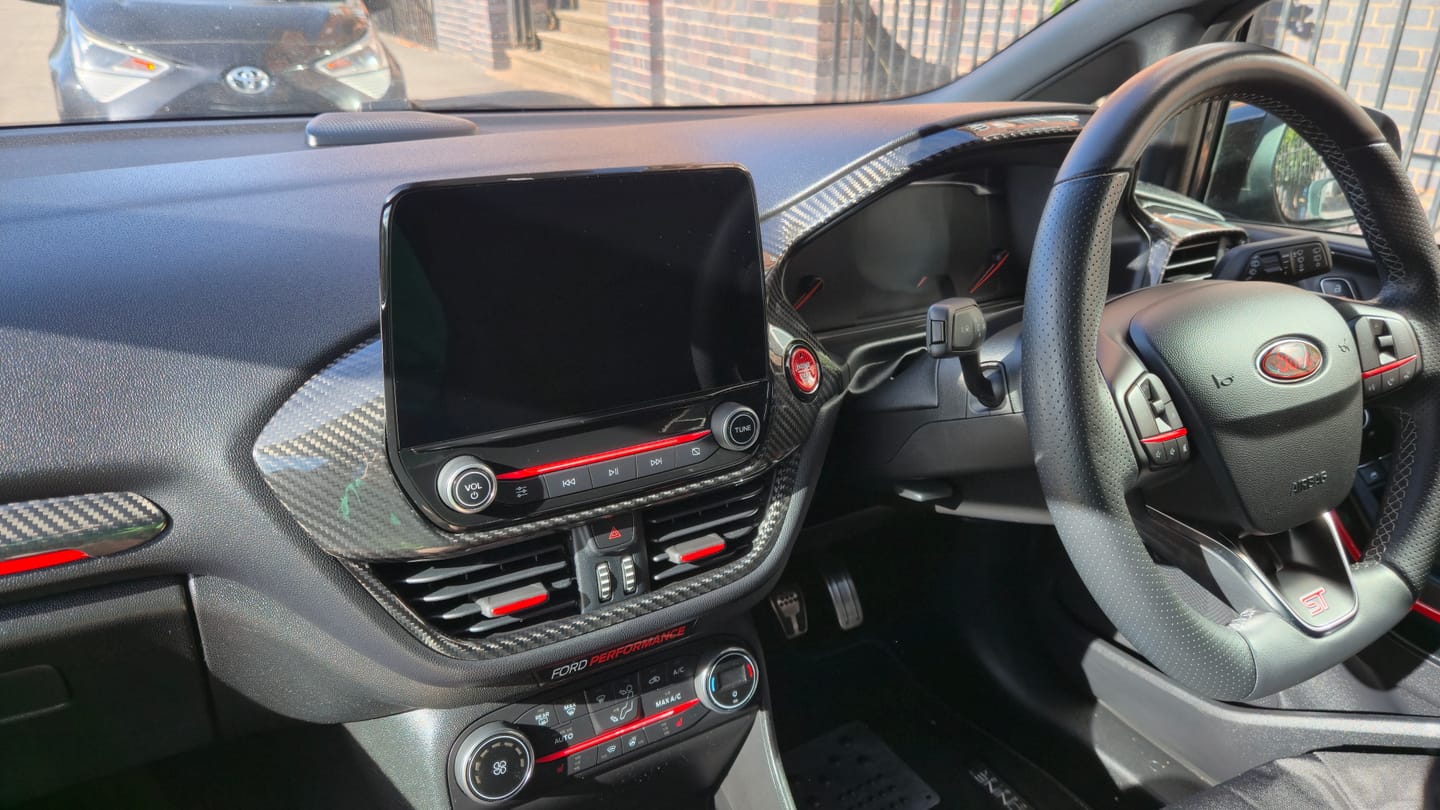 Customer photo review of Mk8/8.5 Fiesta & Mk2 Puma Real Carbon Fibre Dash Trim