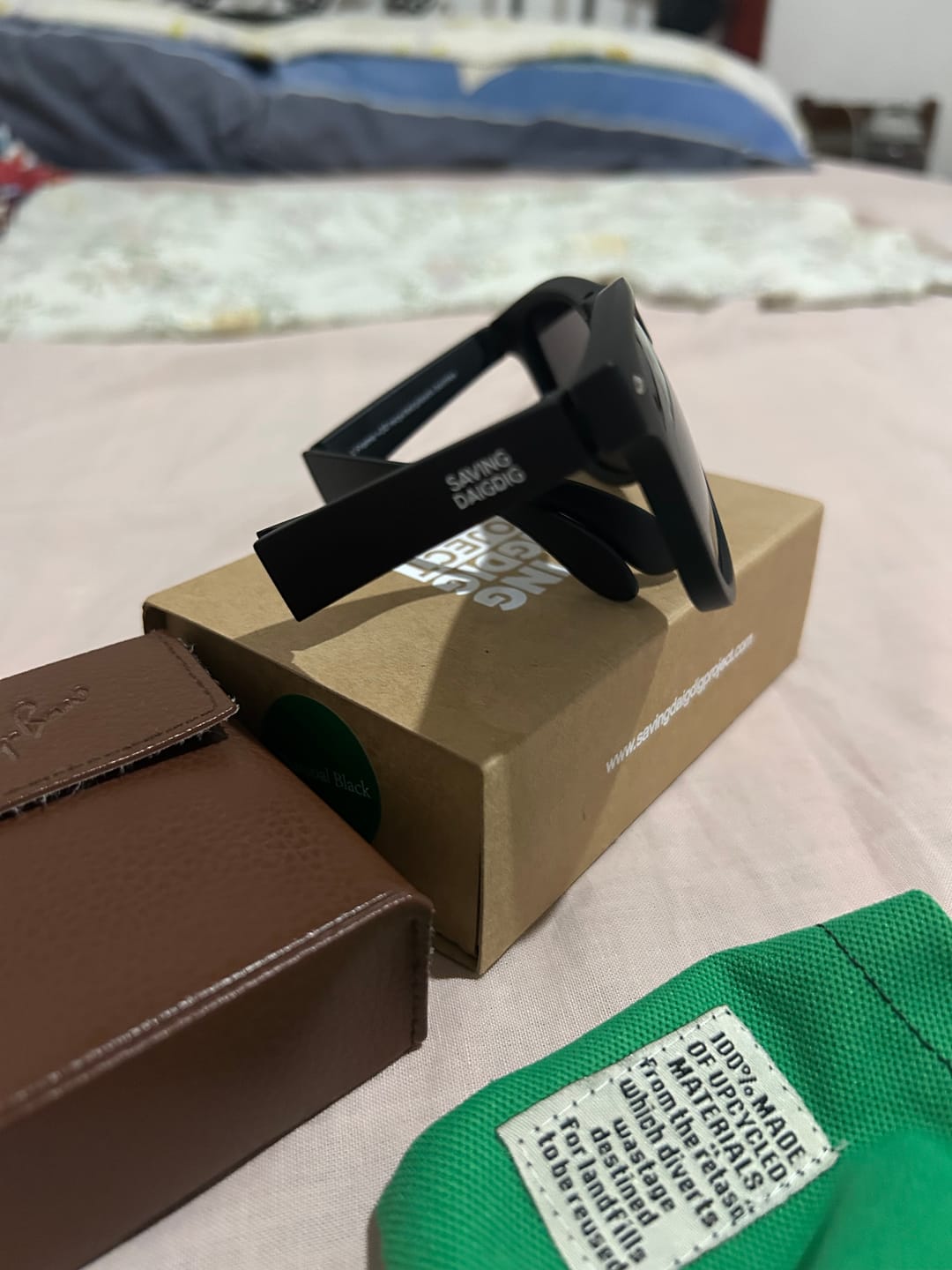 Customer photo review of OCEA™ - CHARCOAL BLACK