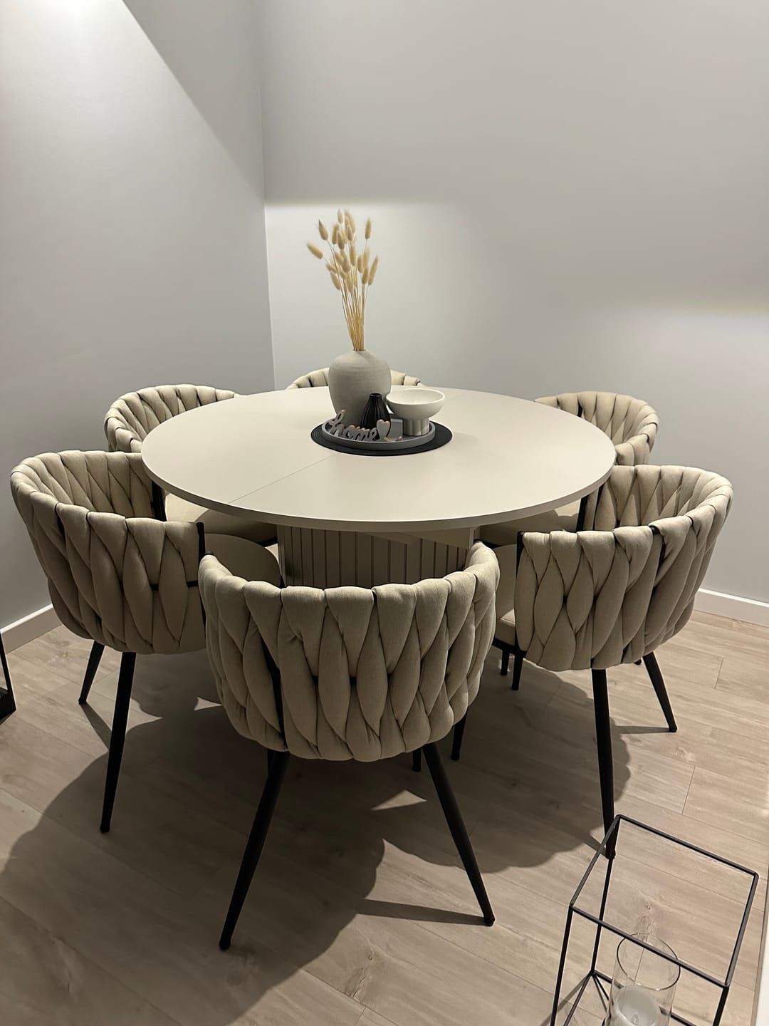 Customer photo review of Scaun dining modern K516, bej/negru, stofa clasica/otel, 57x60x79 cm