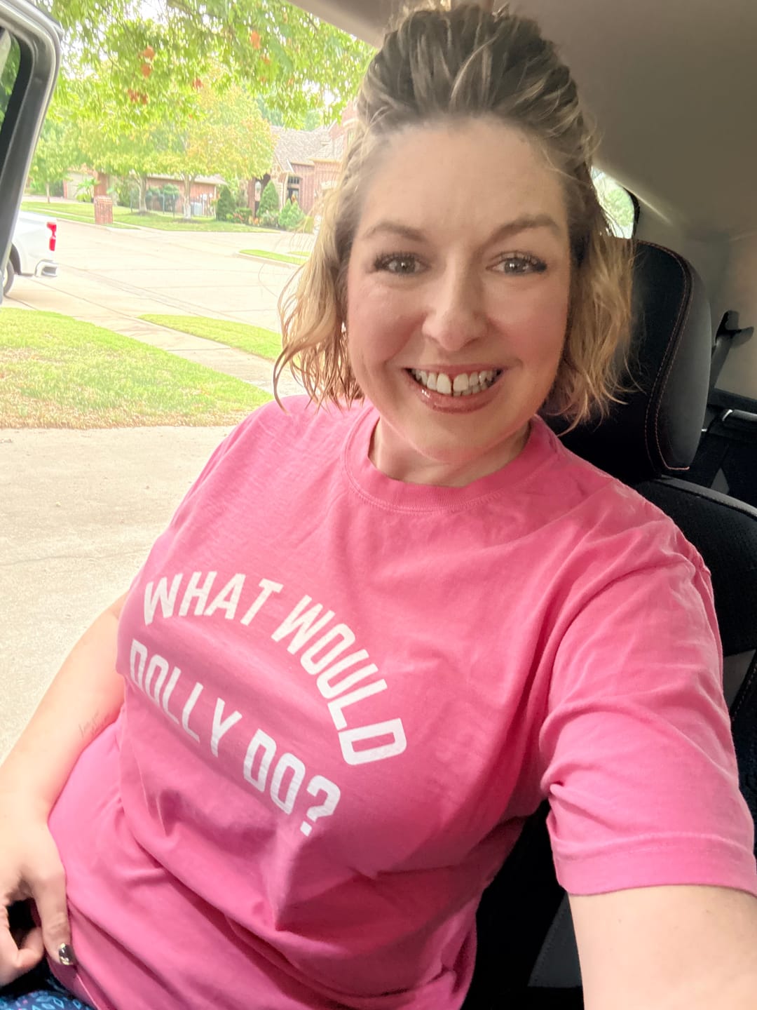 Customer photo review of What Would Dolly Do? Heavyweight T-Shirt