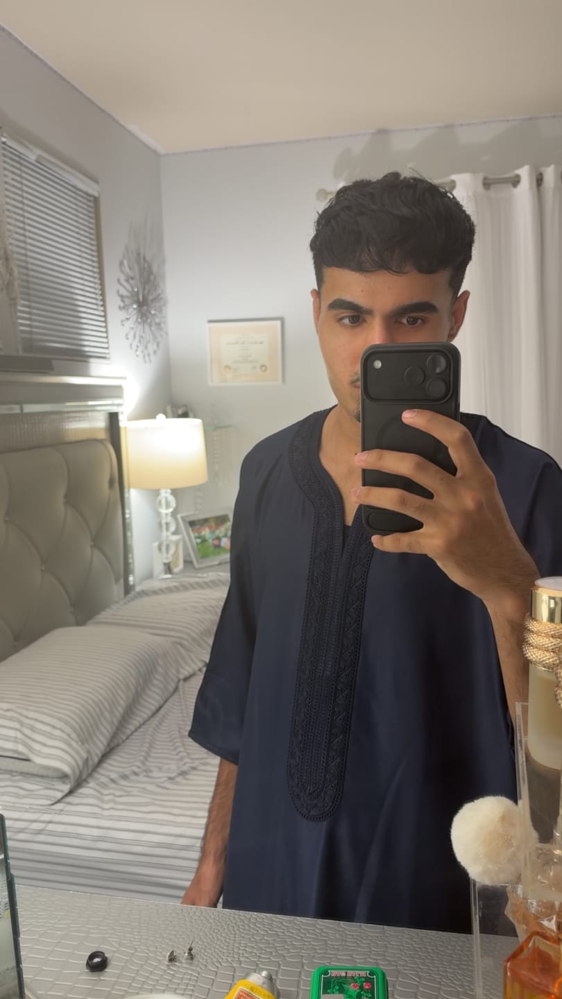 Customer photo review of Luxury Forest Green Moroccan Gandoura Thobe