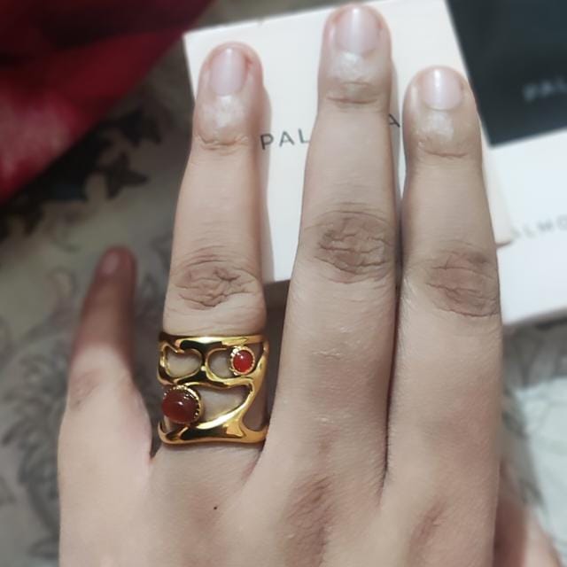 Customer photo review of Statement Gemstone Gold Ring