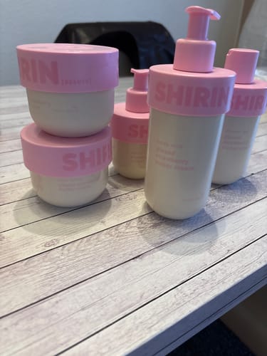 Customer photo review of The Complete Bodycare - 5er Set Glazed Strawberry Butter Cream