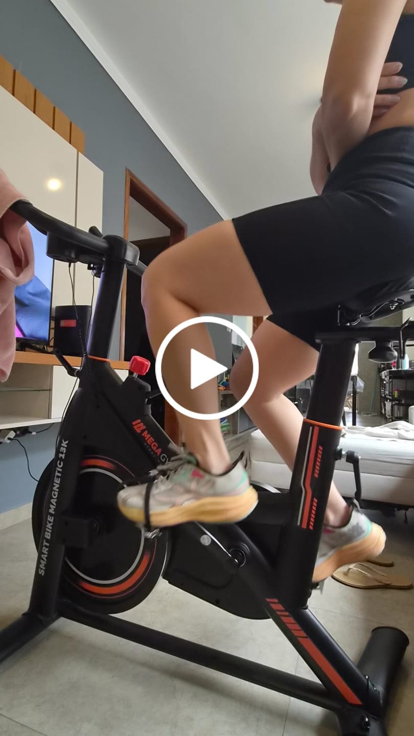 Customer video review of Bicicleta Ergométrica Smart Magnetic 13K | Disco 13KG | Resistência Magnética potente | Banco Ultra Soft