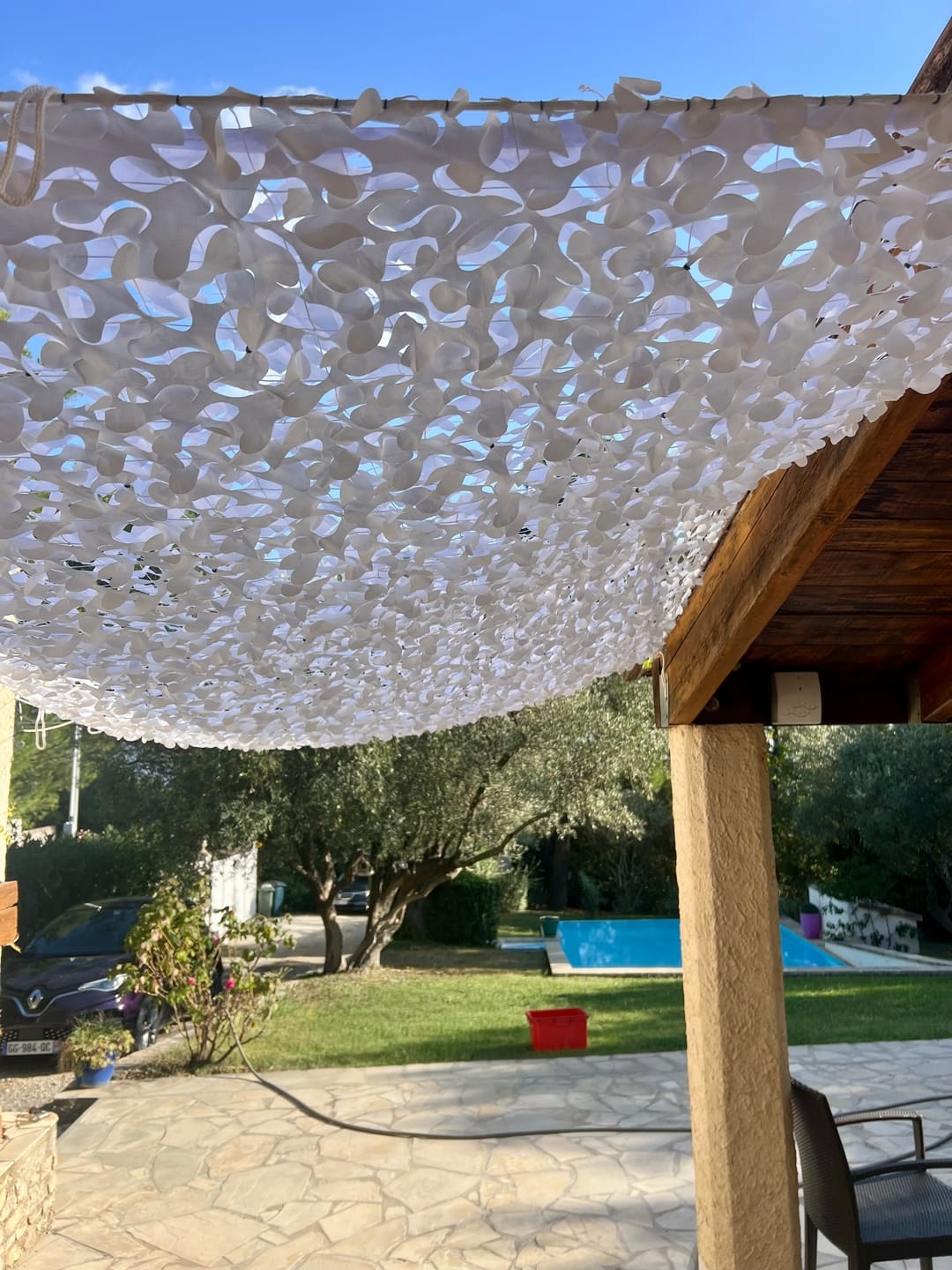 Customer photo review of Voile d'ombrage camouflage blanc