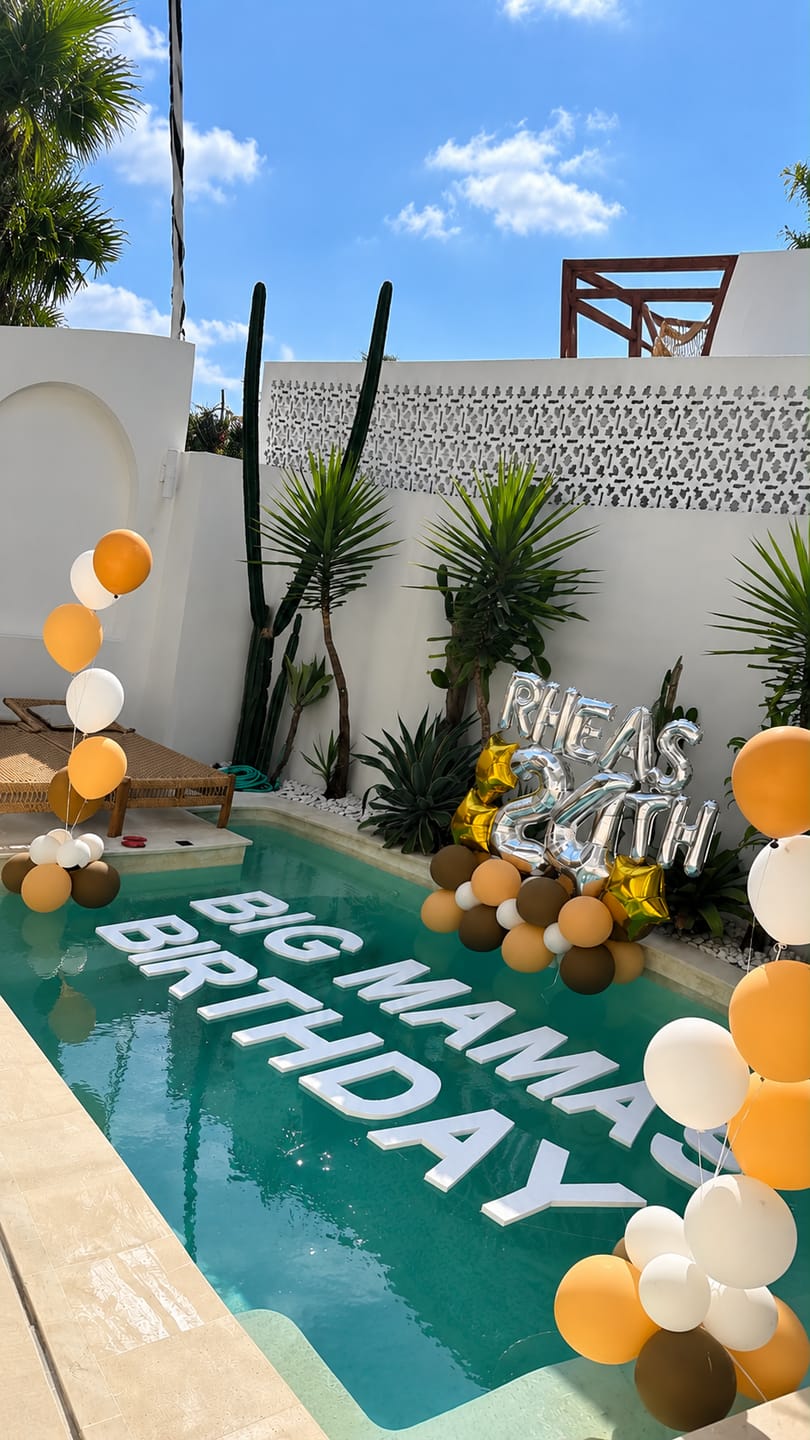 Customer photo review of 🎈 Pool Balloon Decoration Setup