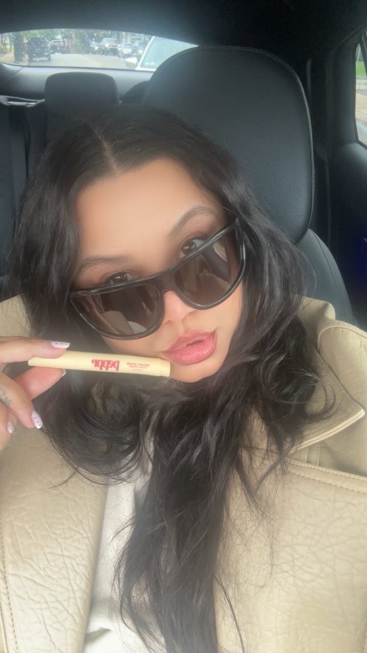 Customer photo review of SCULPT+STAIN Lip Liner Marker - Bitter