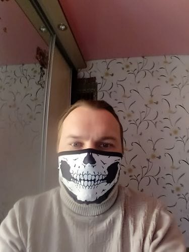 Customer photo review of Face Mask - Skull Styles