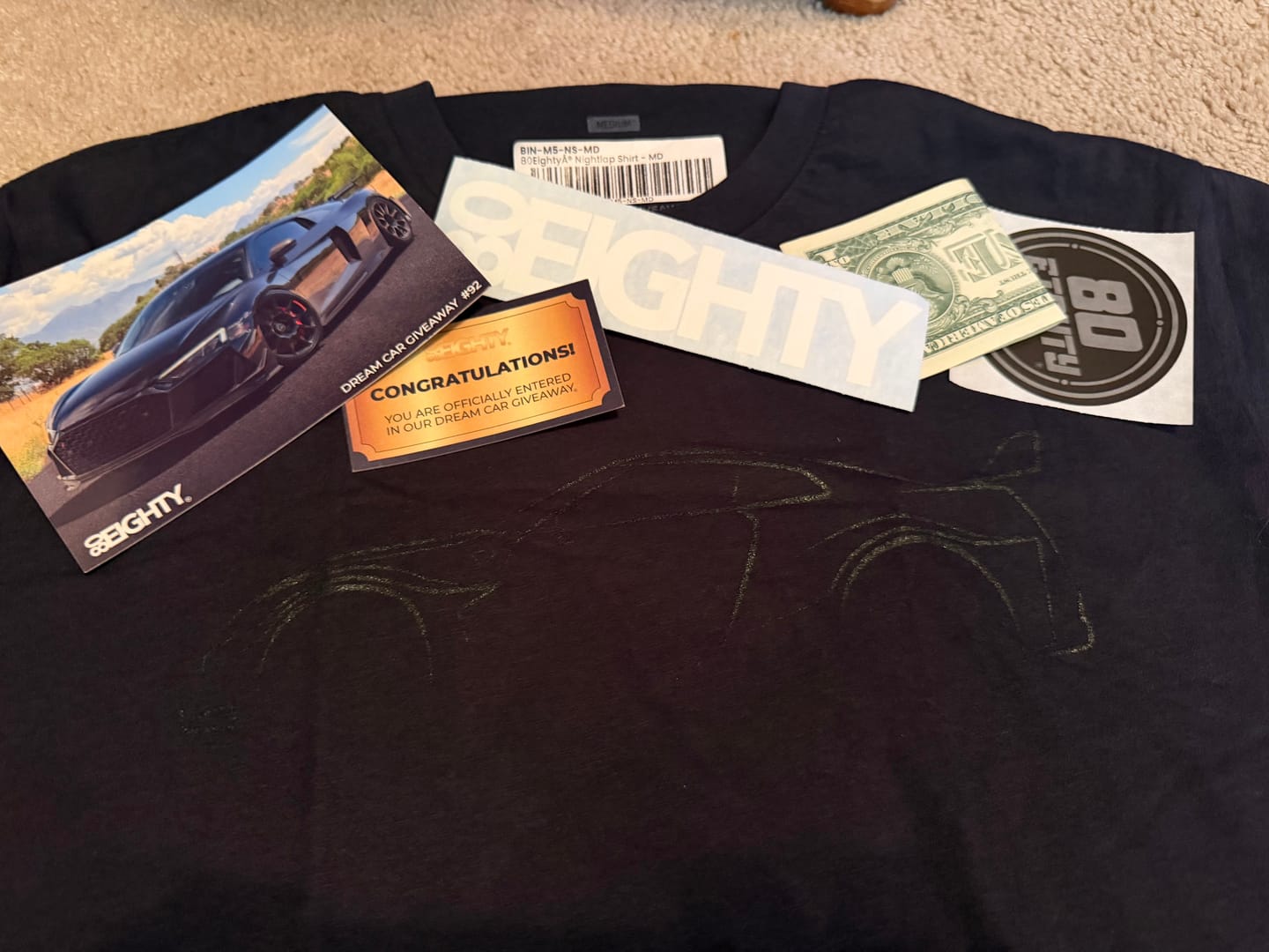 Customer photo review of 80Eighty® Mystery Shirt
