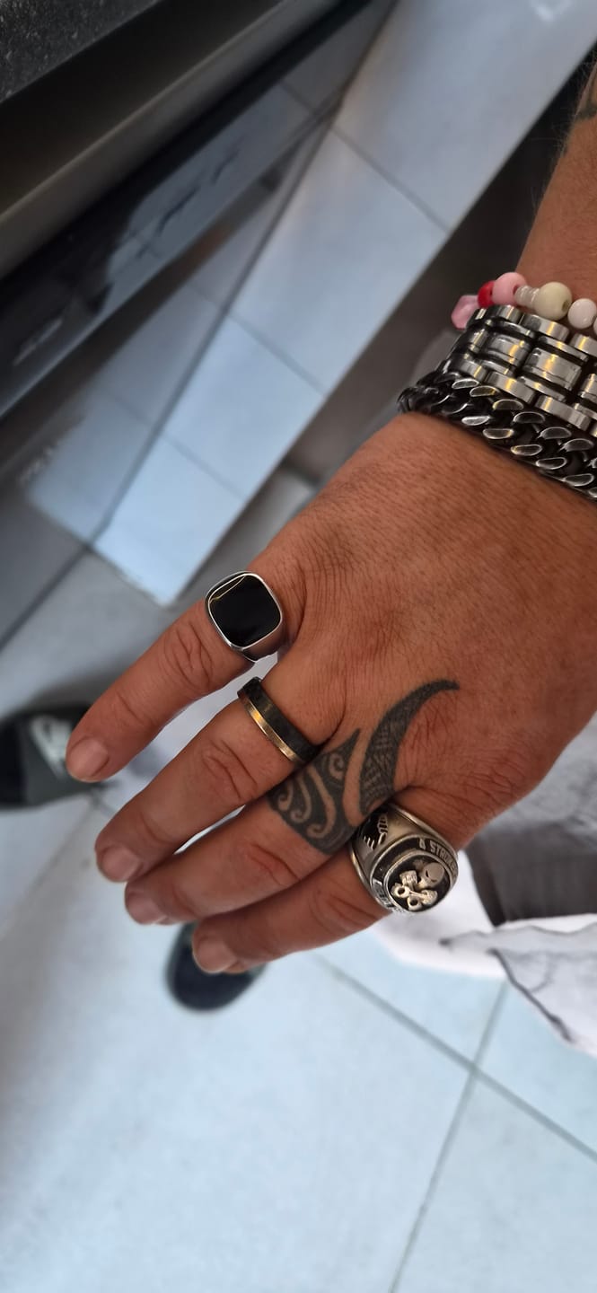 Customer photo review of ONYX.