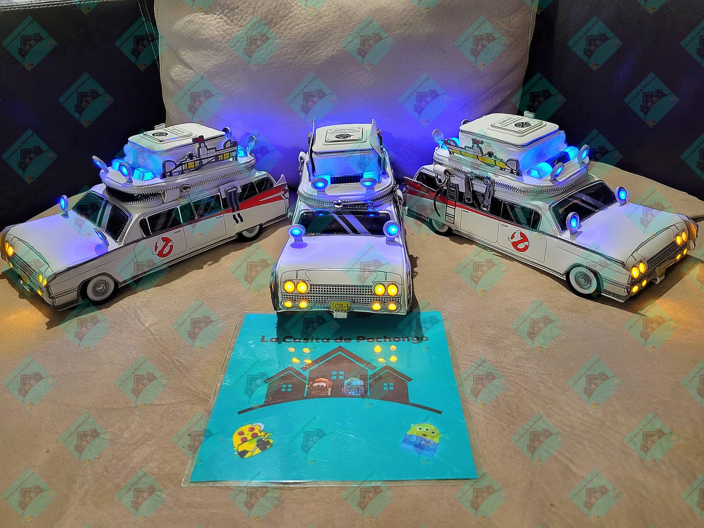 Customer photo review of Loungefly Ghostbusters Ectomobile Light Up Figural Crossbody Bag - 707 Street Exclusive