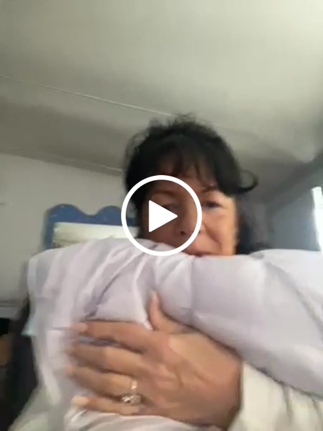 Customer video review of Cooling Pillowcases (2-Pack)