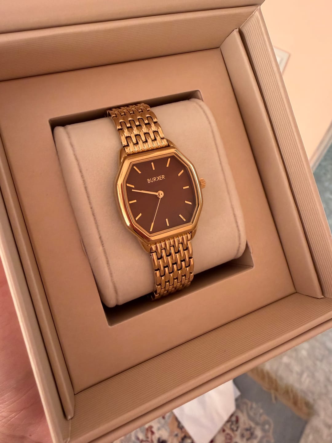 Customer photo review of Julia Gold Brown