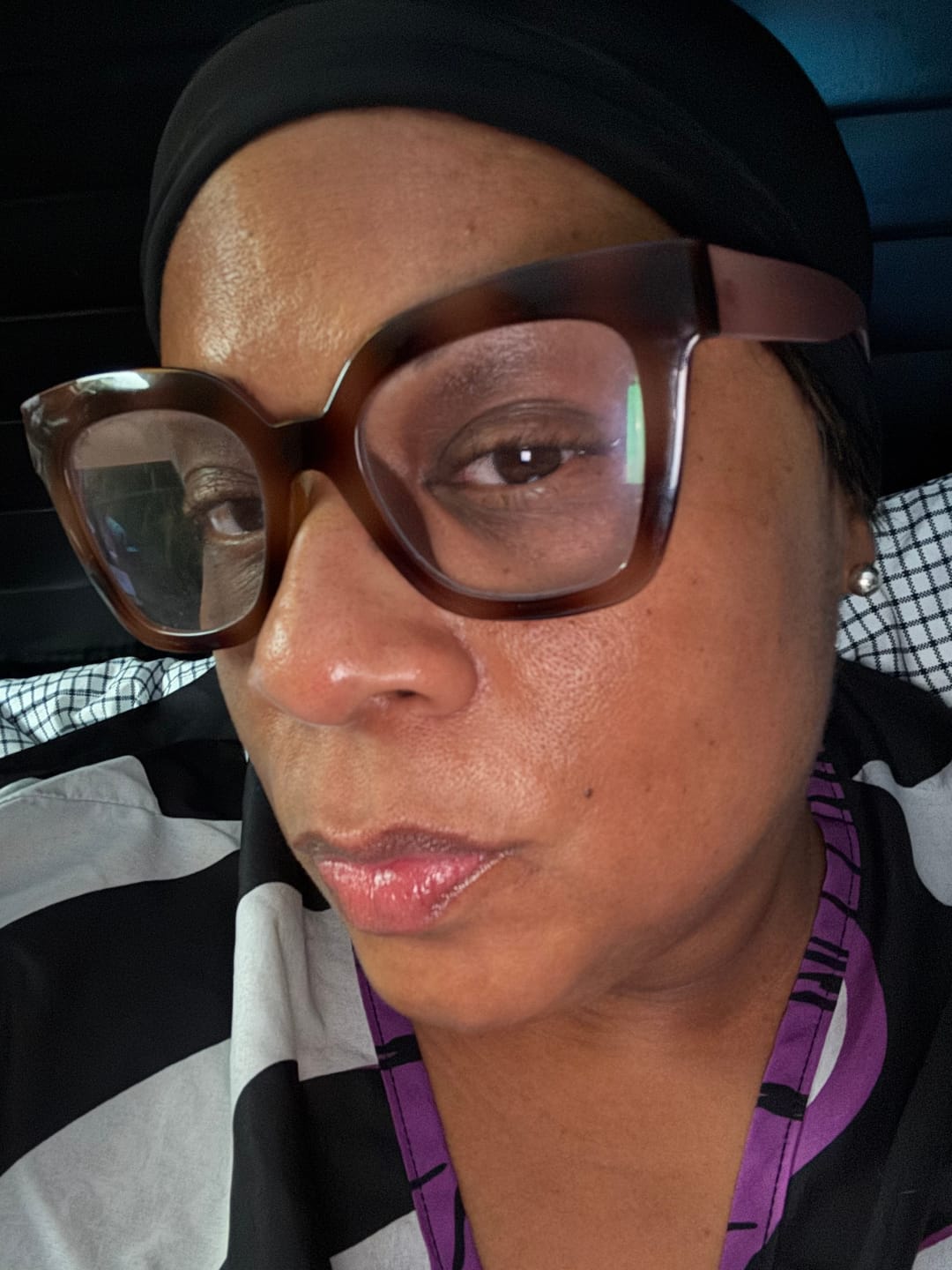Customer photo review of Castaway Cream Daily Moisturizer
