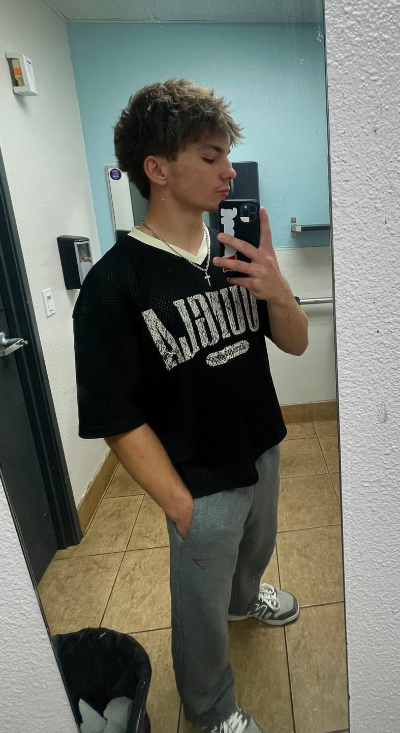 Customer photo review of 4187 - Varsity Football Cropped Jersey