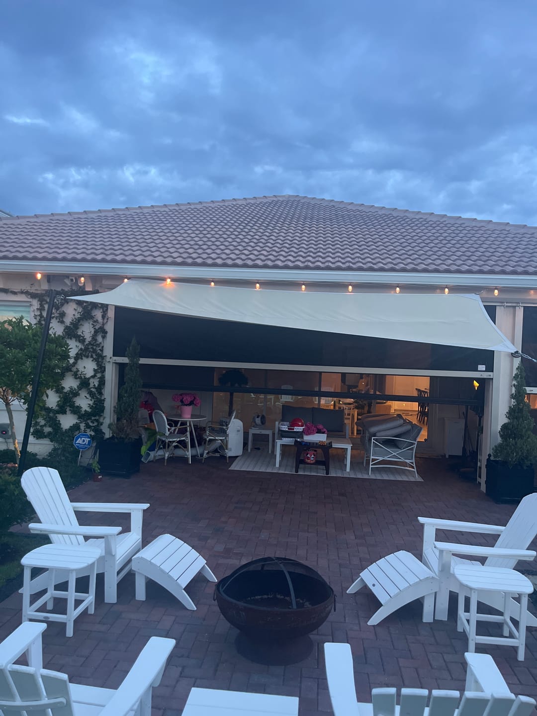 Customer photo review of Heavy Duty 304 Shade Sail Installation Hardware Kit