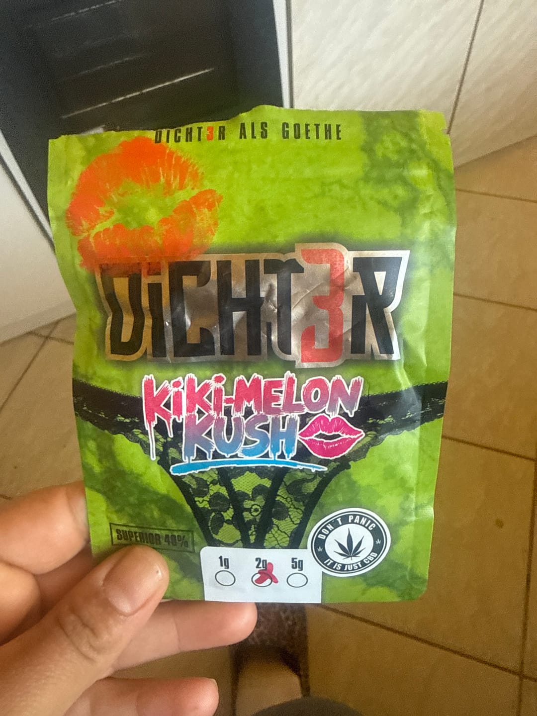 Customer photo review of DICHT3R - 40% Superior Blüten - Kiki-Melon Kush