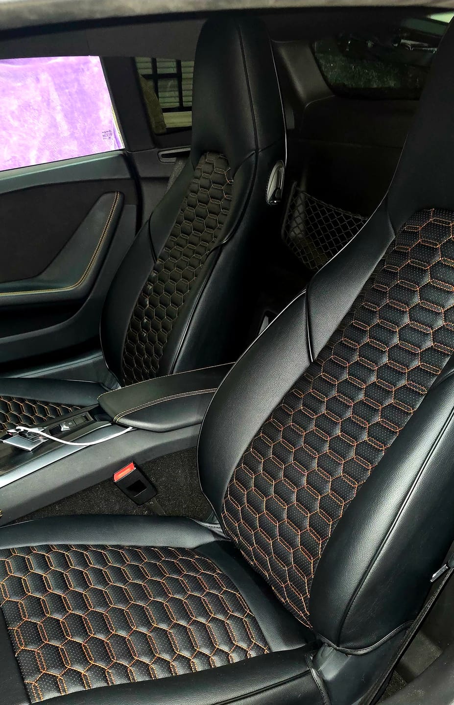Customer photo review of 2011-19 Porsche 911 991 Carrera Leather Seat Covers (Custom Order)