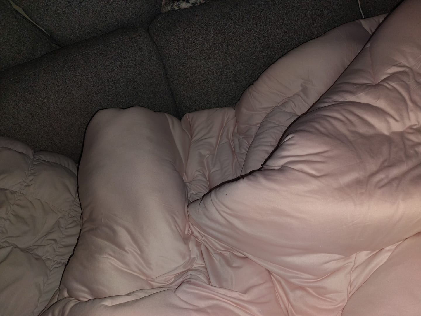 Customer photo review of MarshMellow Comforter