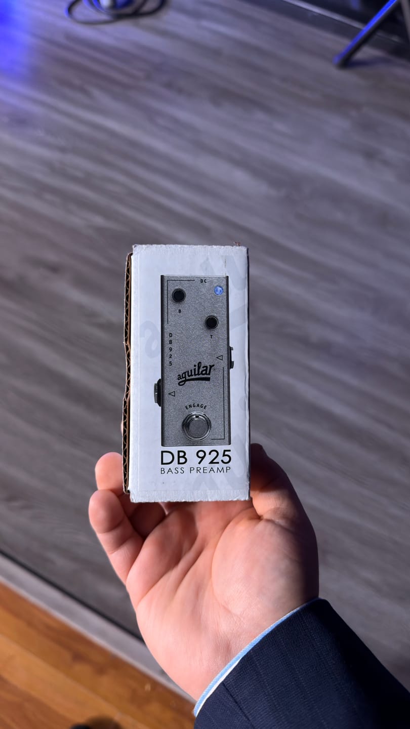 Customer photo review of Aguilar DB 925 - Pedal de Bajo