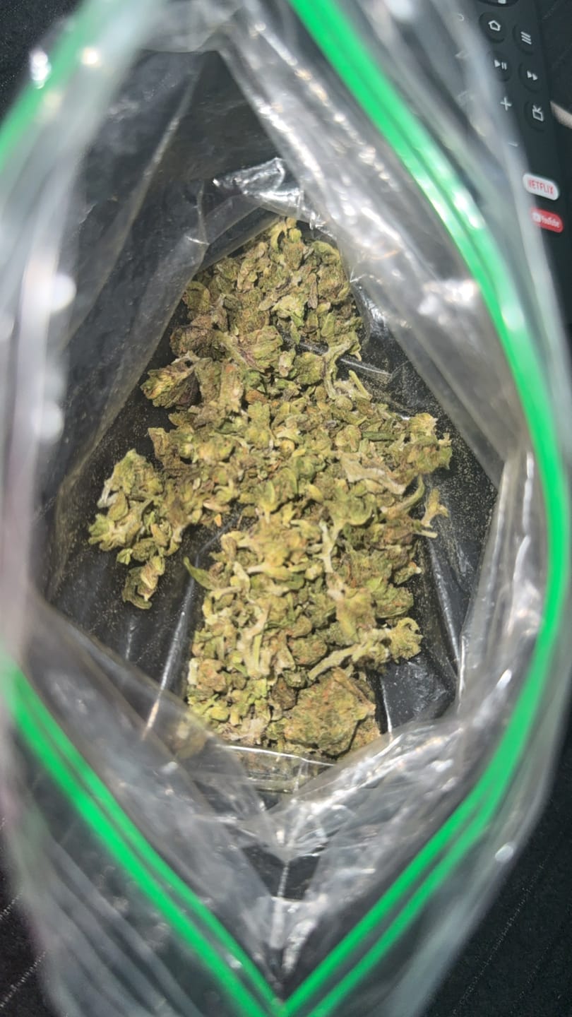 Customer photo review of LITTLES BRAND - Black Cherry Runtz - 28 Grams Littles - Indica