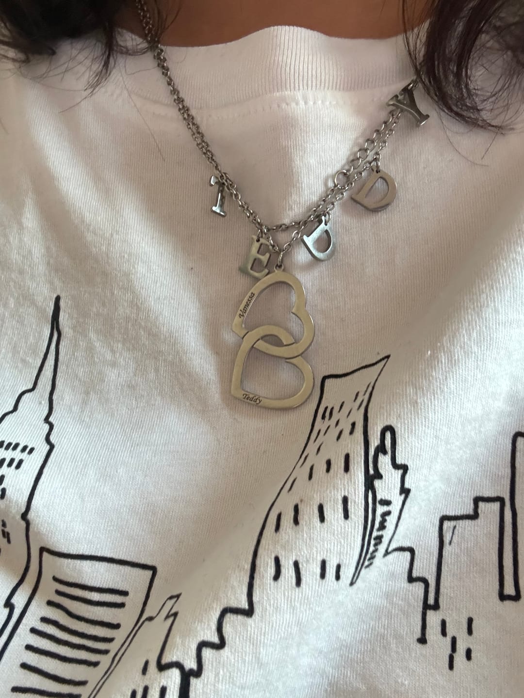 Customer photo review of Collier Prénom Initiales Suspendues Personnalisé