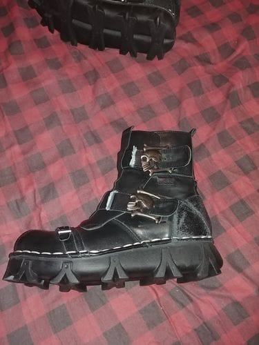 Customer photo review of Leather Skull Boots Gothic Punk