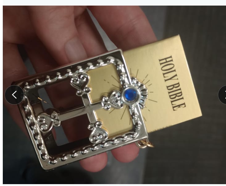 Customer photo review of Llavero biblia
