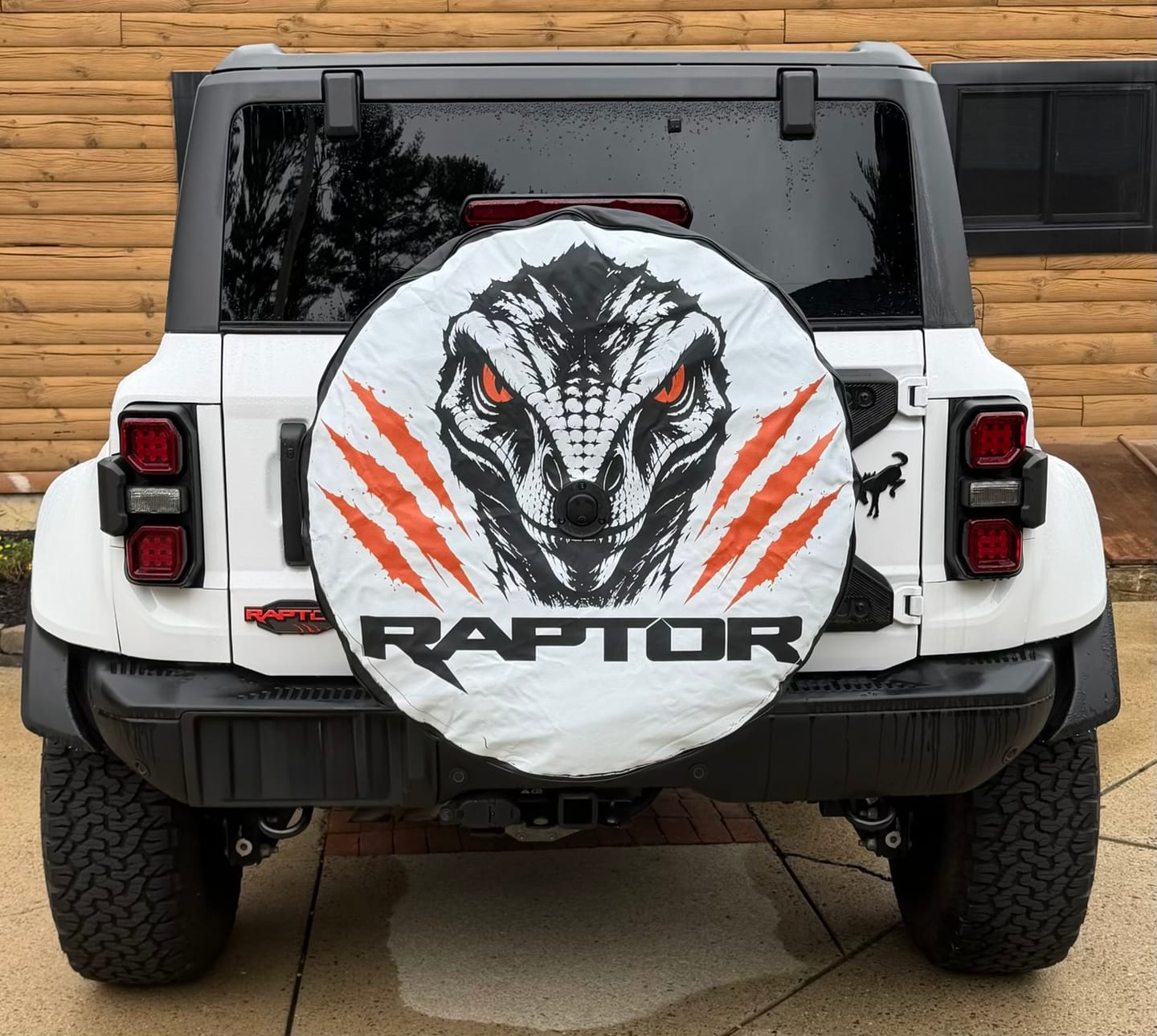 Customer photo review of CUSTOM Ford Bronco Tire Cover