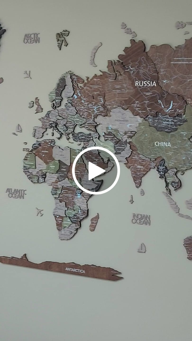 Customer video review of 3D Wooden World Map Wall Decor -Rustic Style