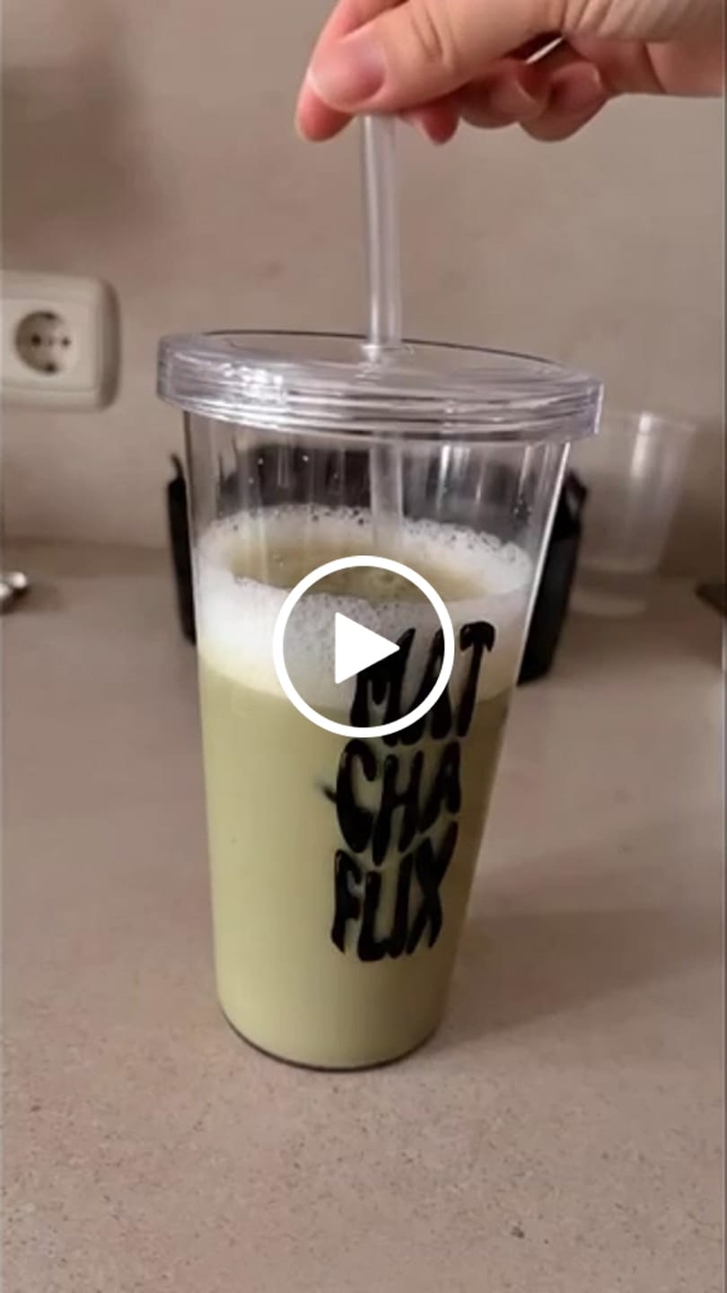 Customer video review of Vaso Oficial de Matchaflix