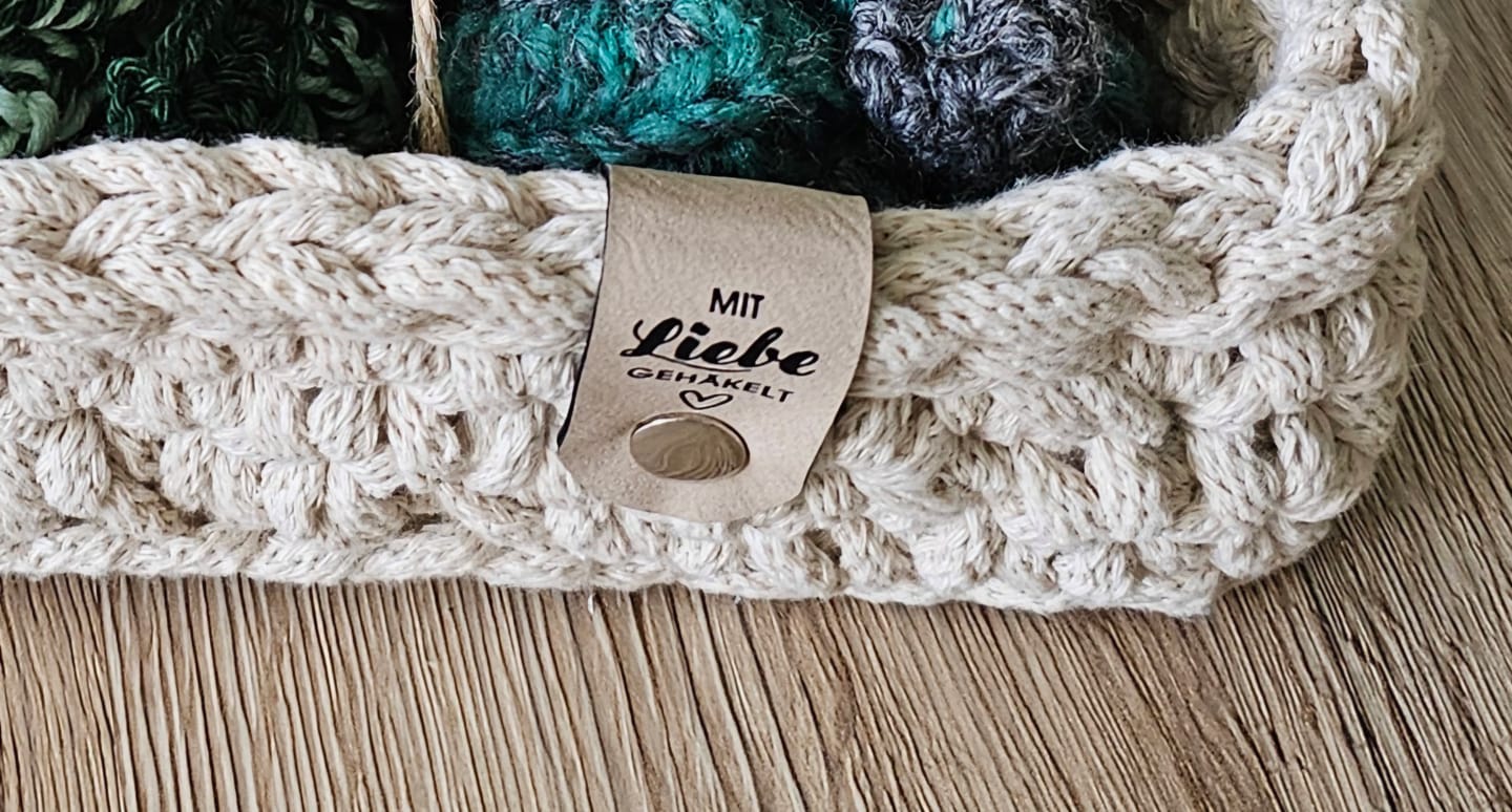 Customer photo review of Label "Mit Liebe gehäkelt" mit Herzsymbol- verschiedene Farben - CS0002