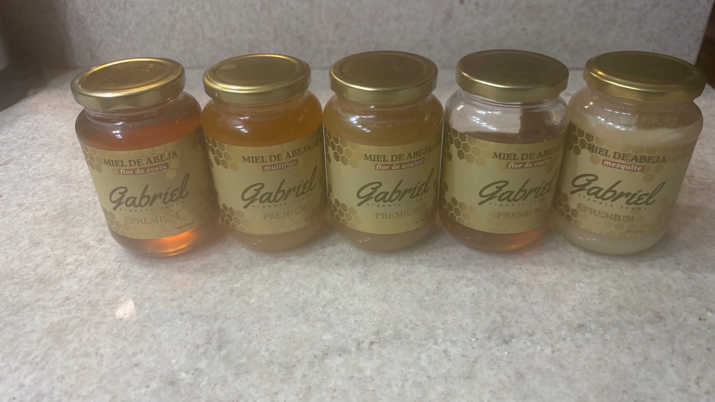 Customer photo review of Miel de Abeja 100% Pura de Flor de Costa (500 g)