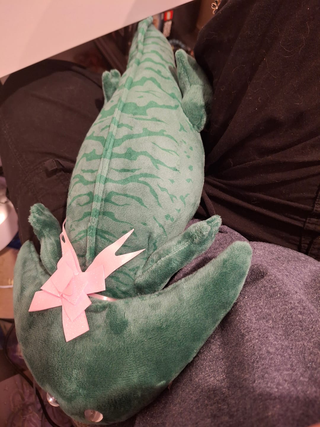 Customer photo review of Diplocaulus Plush – Realistic Boomerang-Headed Prehistoric Amphibian for Paleontology Fans