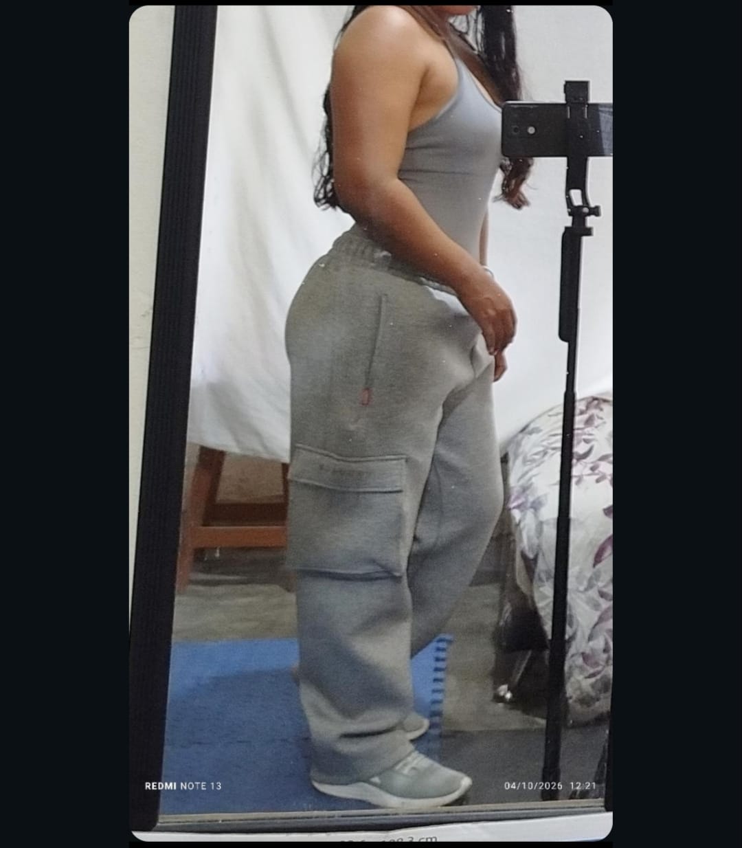 Customer photo review of 2047 - Scuba Cargo Sweats