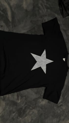 Customer photo review of Bully PegasusKid Tee