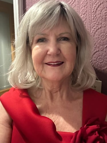 Customer photo review of Rosalique Ultimate Cream Duo