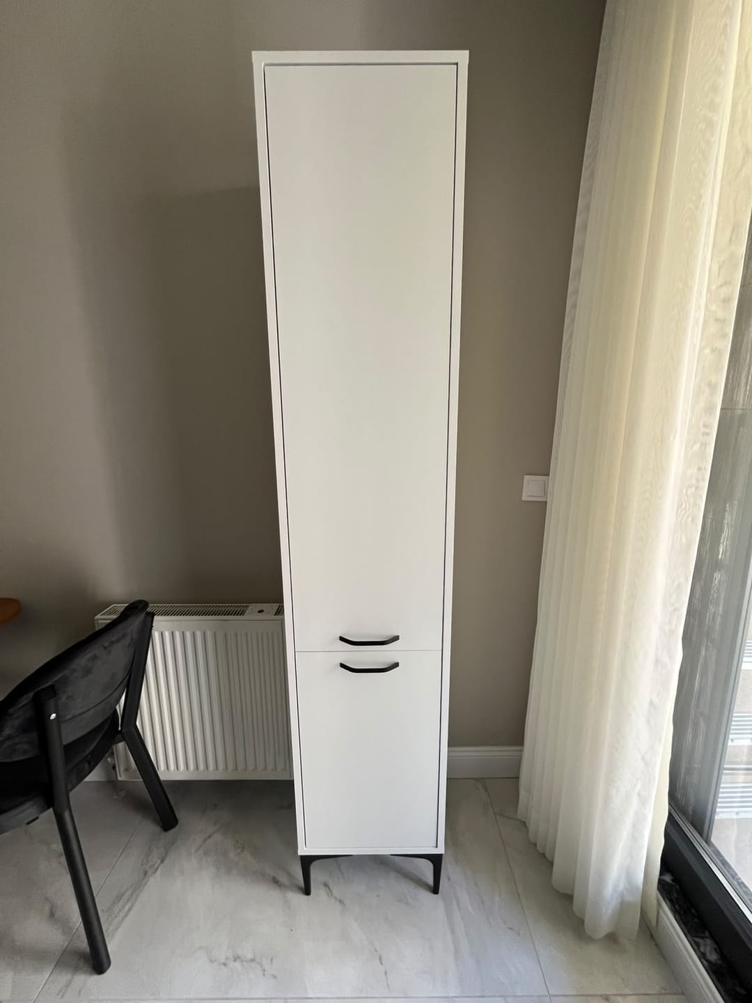 Customer photo review of Rani JE111 Çok Amaçlı Dolap 2 Kapaklı 6 Raflı Banyo Kiler Mutfak Dolabı Beyaz