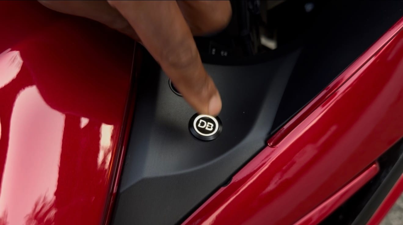 Customer photo review of DB Stealth – Titanium Black Button™