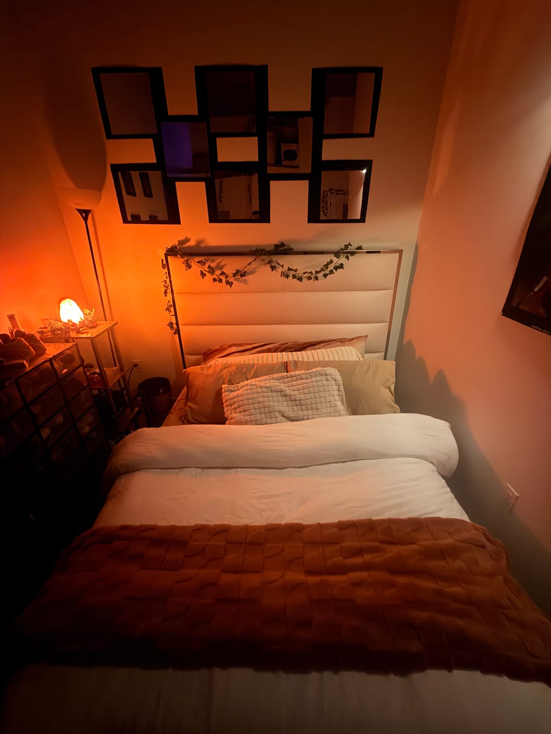 Customer photo review of MarshMellow Comforter