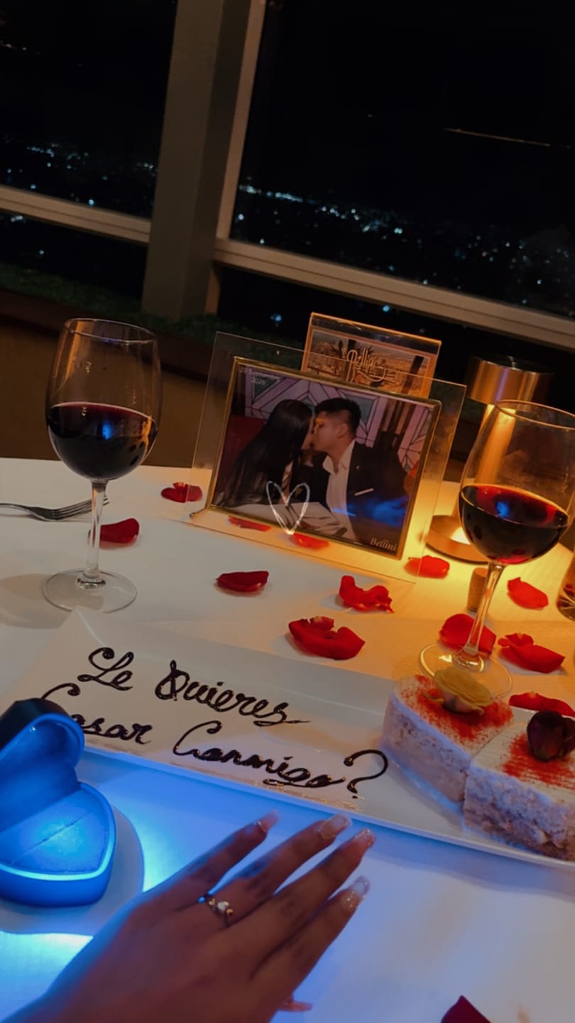 Customer photo review of Cena Romántica
