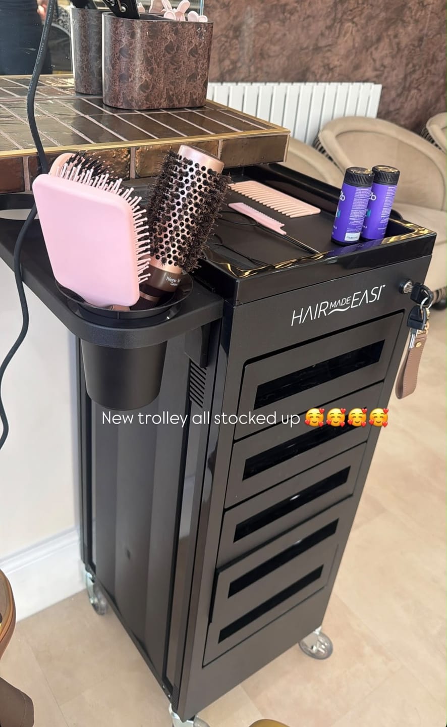 Customer photo review of Easi Hair Extension Trolley