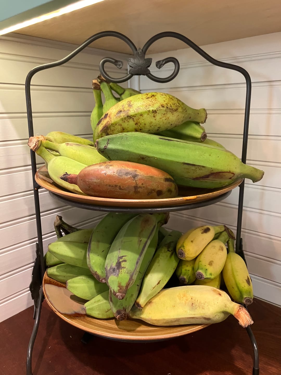 Customer photo review of Build Your Own Tropical Fruit Box