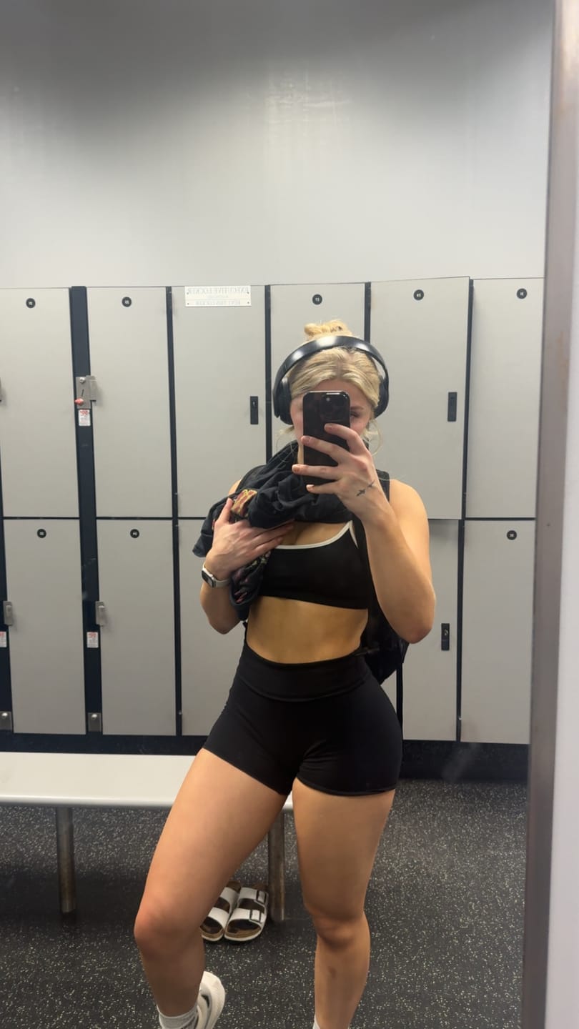 Customer photo review of W1155 - Studio Edit Shorts