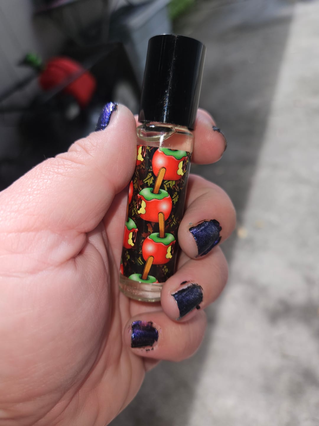 Customer photo review of Candied Apple