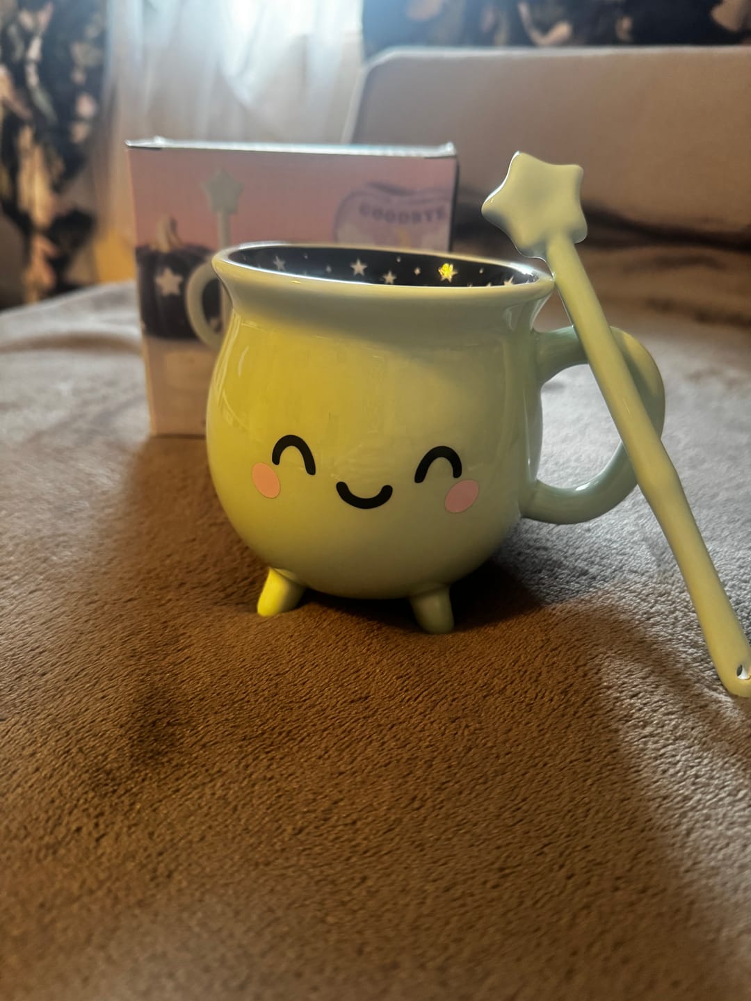 Customer photo review of Hexenkessel-Tasse in Mintgrün mit Zauberstab-Rührer