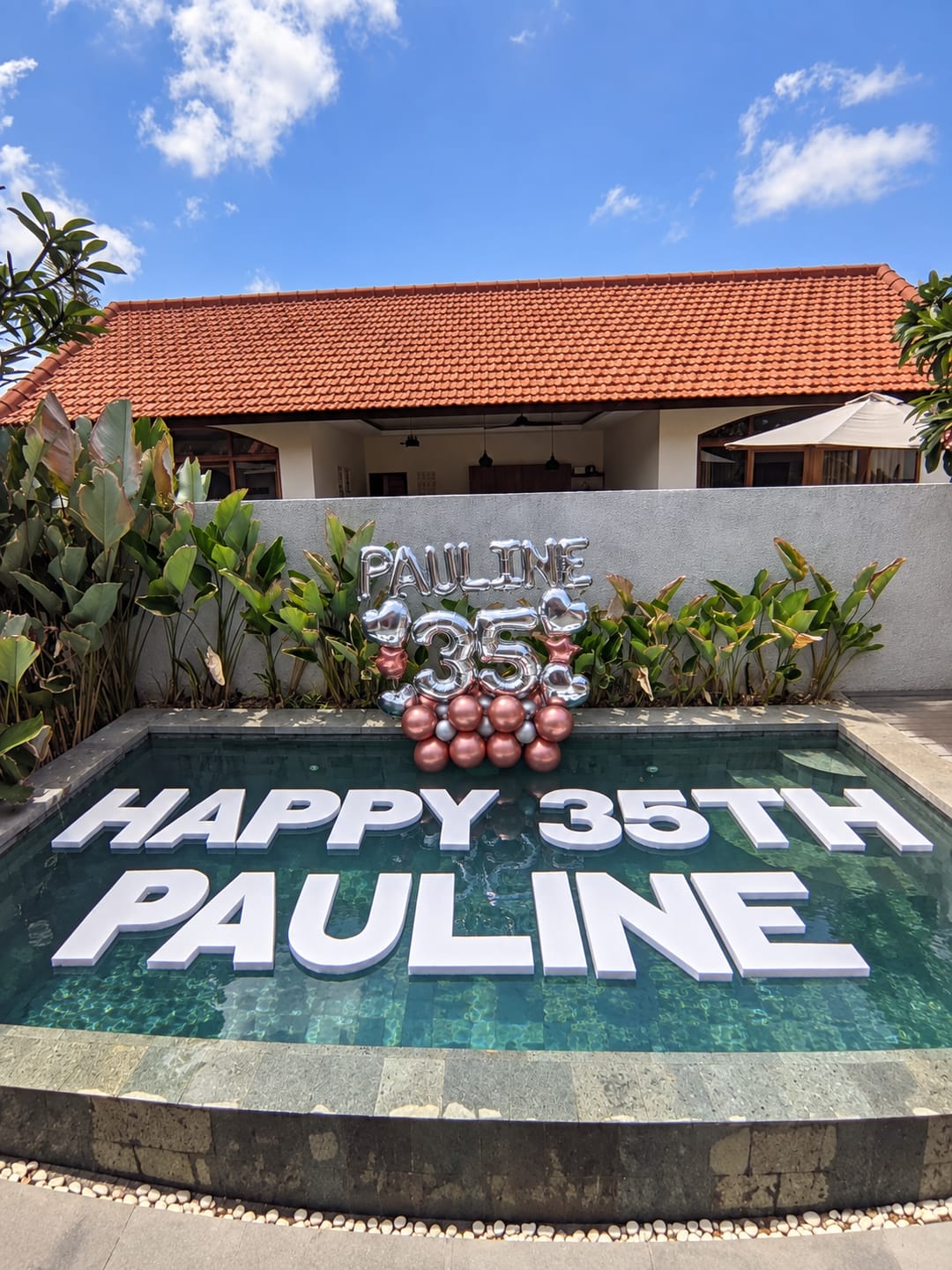 Customer photo review of 🎈 Pool Balloon Decoration Setup