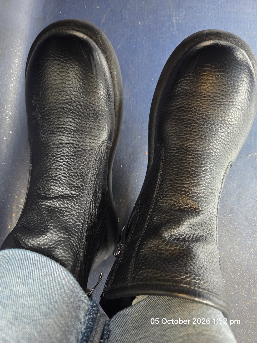 Customer photo review of Women Winter Genuine Leather Fleece-lined Ankle Boots