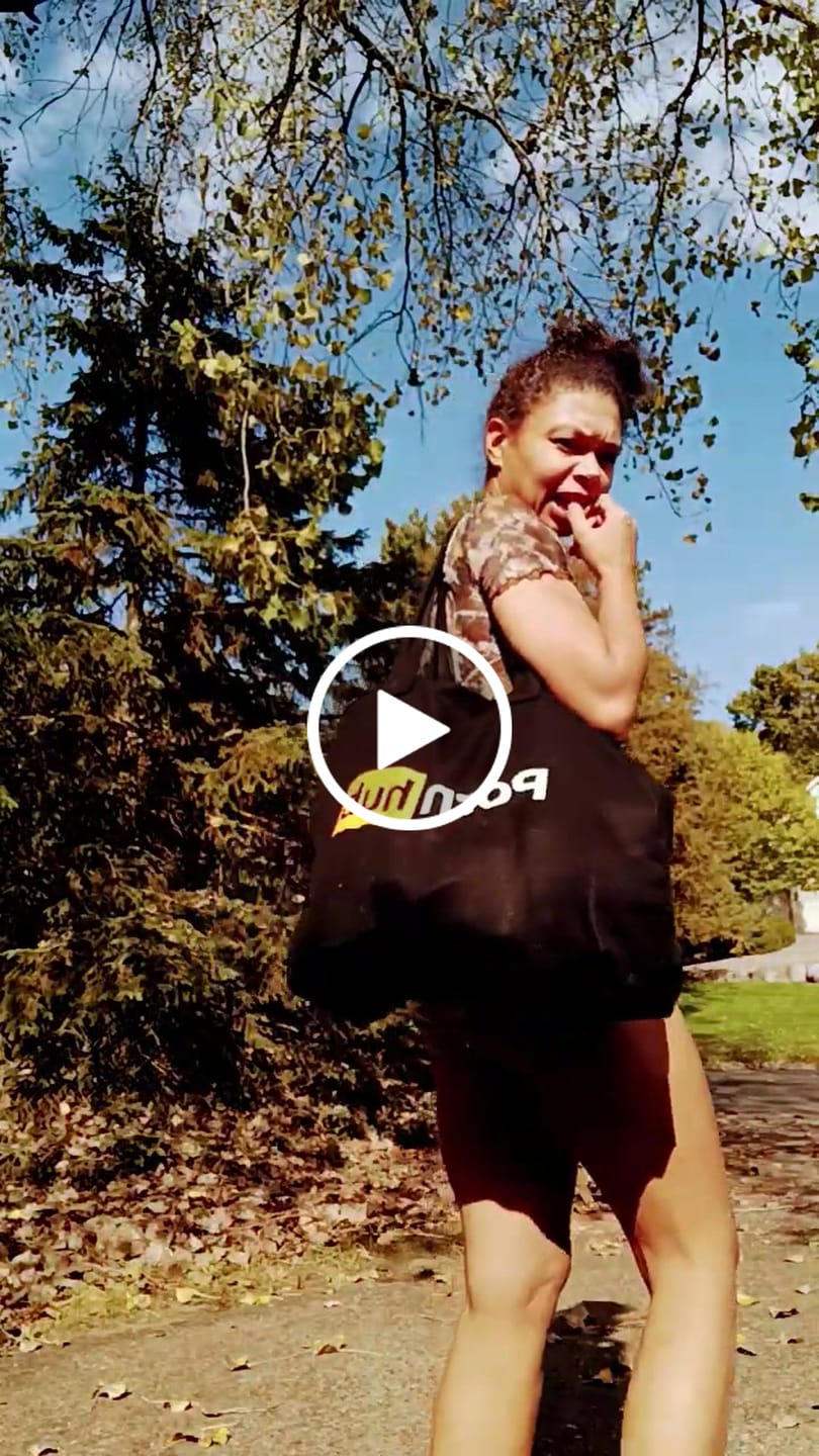 Customer video review of Tote Bag
