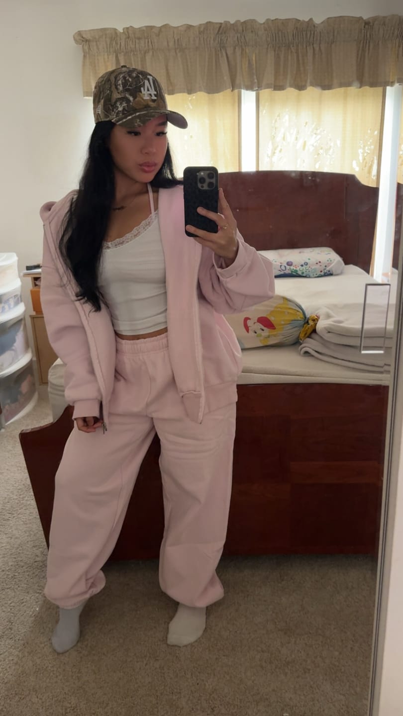 Customer photo review of W5210 - Studio Edit Zip Hoodie
